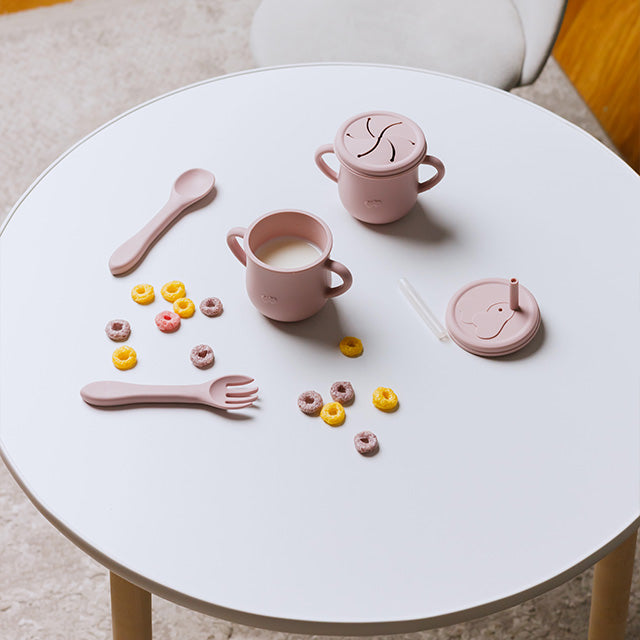 HASE Babygeschirr 9er Set – aus Silikon mit Saugnapf
